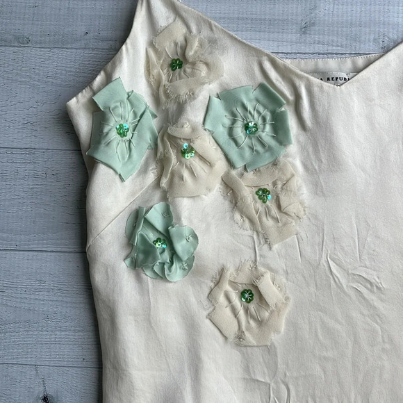 Banana Republic 100% Silk Floral Spaghetti Strap Tank Top S - Picture 7 of 9